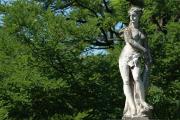 Villa Widmann - statua nel parco (foto di Mario Fletzer)