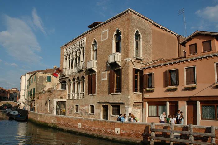 Palazzo Ariani (foto Mario Fletzer)