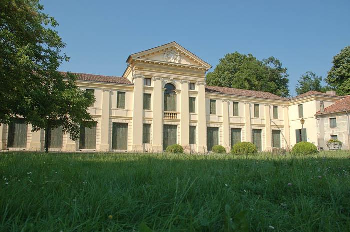 Villa Ferretti Angeli (foto di Mario Fletzer)