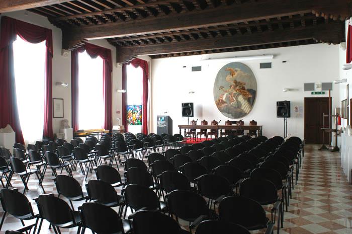 Istituto Statale d'Arte ex Convento dei Carmini - aula magna