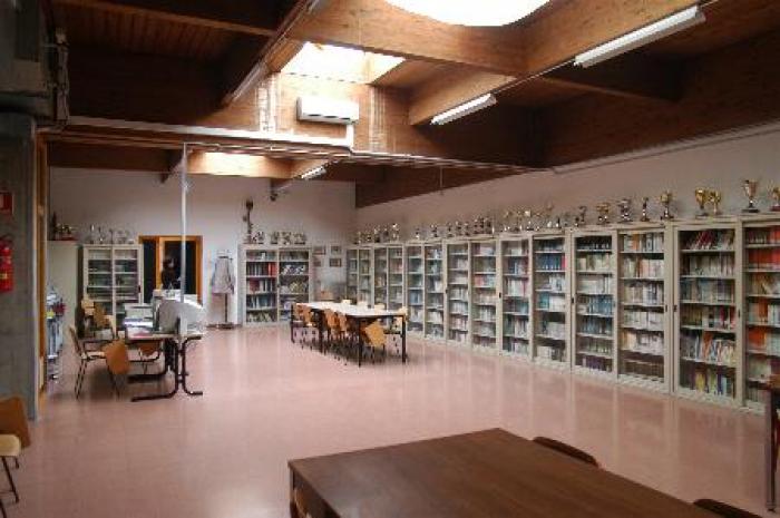 Foto della biblioteca dell'istituto